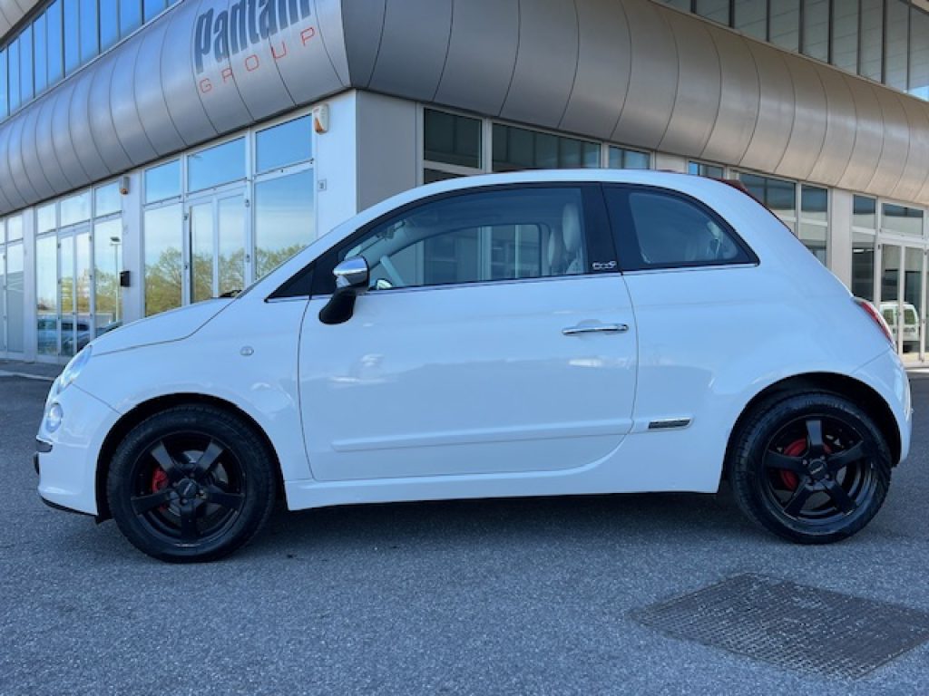 http://graphics.gestionaleauto.com/gonline_graphics/22235253_O_680225bdd5170.jpg