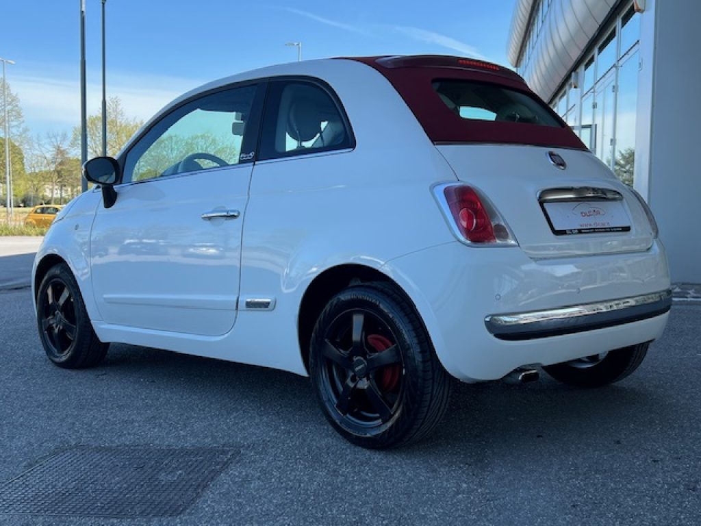 http://graphics.gestionaleauto.com/gonline_graphics/22235253_O_680225be451a4.jpg
