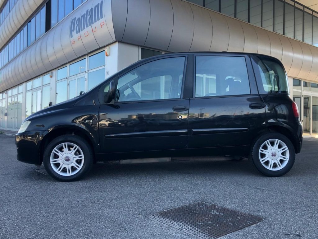 http://graphics.gestionaleauto.com/gonline_graphics/22235275_O_680226005419a.jpg