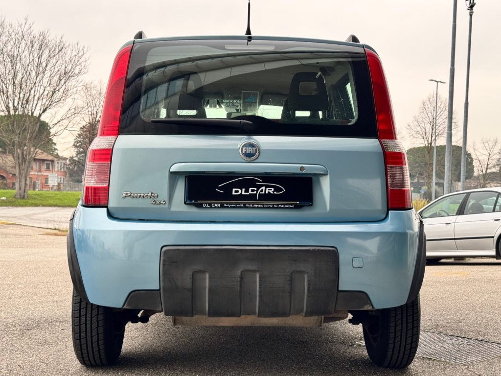 http://graphics.gestionaleauto.com/gonline_graphics/22235280_O_6802260be2823.jpg