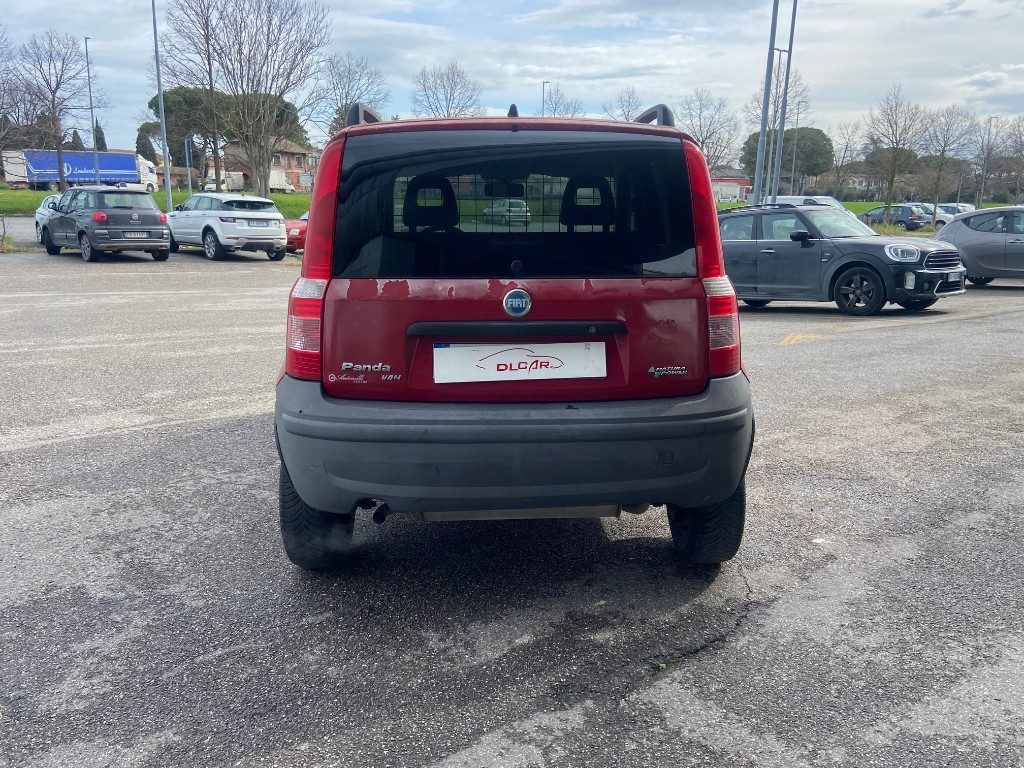 http://graphics.gestionaleauto.com/gonline_graphics/22235282_O_680226170a385.jpg