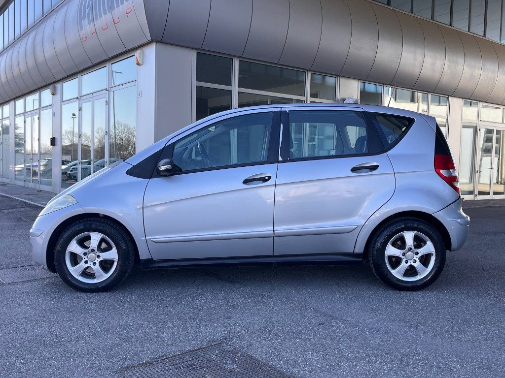 http://graphics.gestionaleauto.com/gonline_graphics/22235304_O_68022683e8c34.jpg