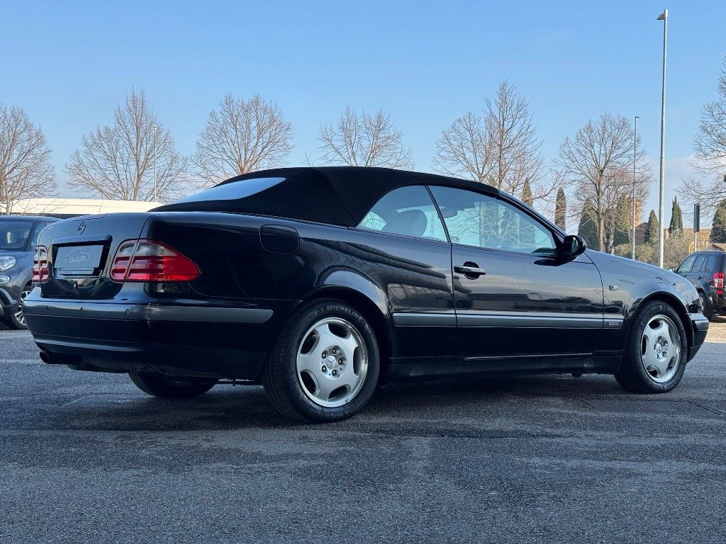 http://graphics.gestionaleauto.com/gonline_graphics/22235308_O_6802269894e74.jpg
