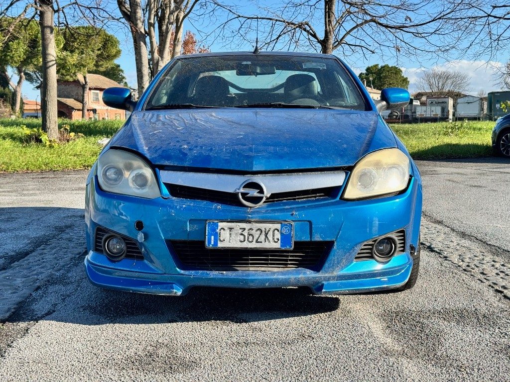 http://graphics.gestionaleauto.com/gonline_graphics/22235335_O_6802270ba39c5.jpg