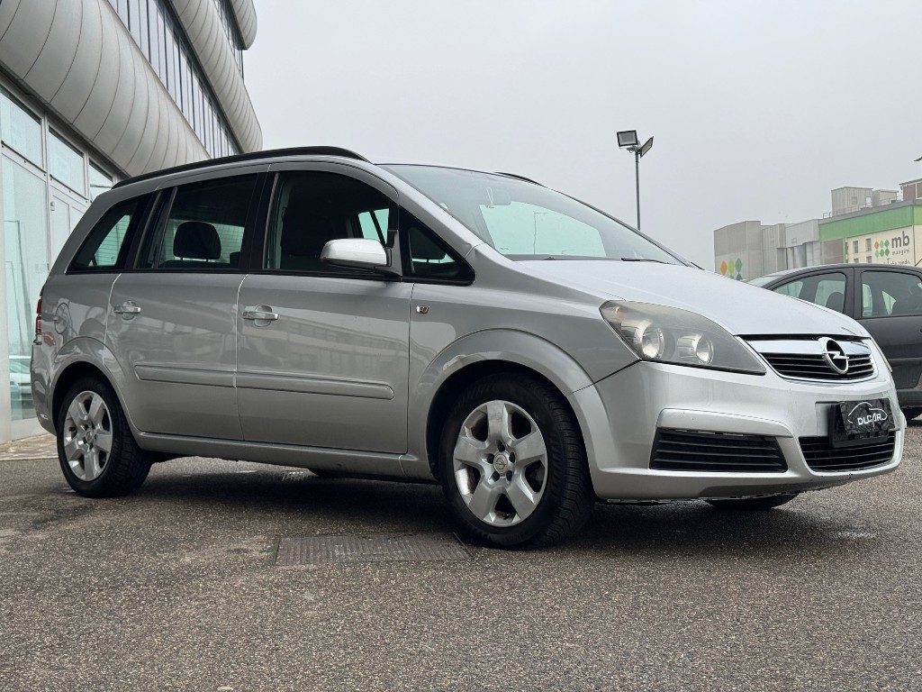 http://graphics.gestionaleauto.com/gonline_graphics/22235340_O_6802272403c7f.jpg
