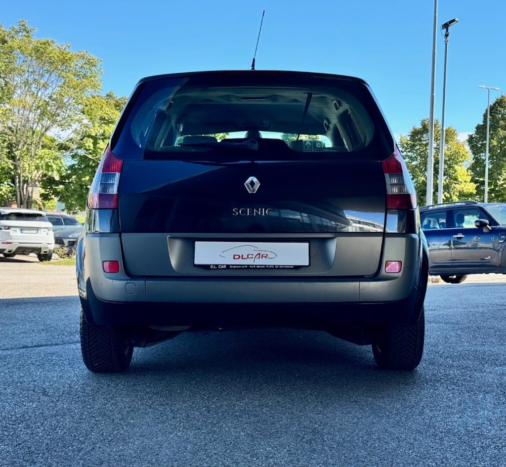 http://graphics.gestionaleauto.com/gonline_graphics/22235349_O_6802275de83fd.jpg
