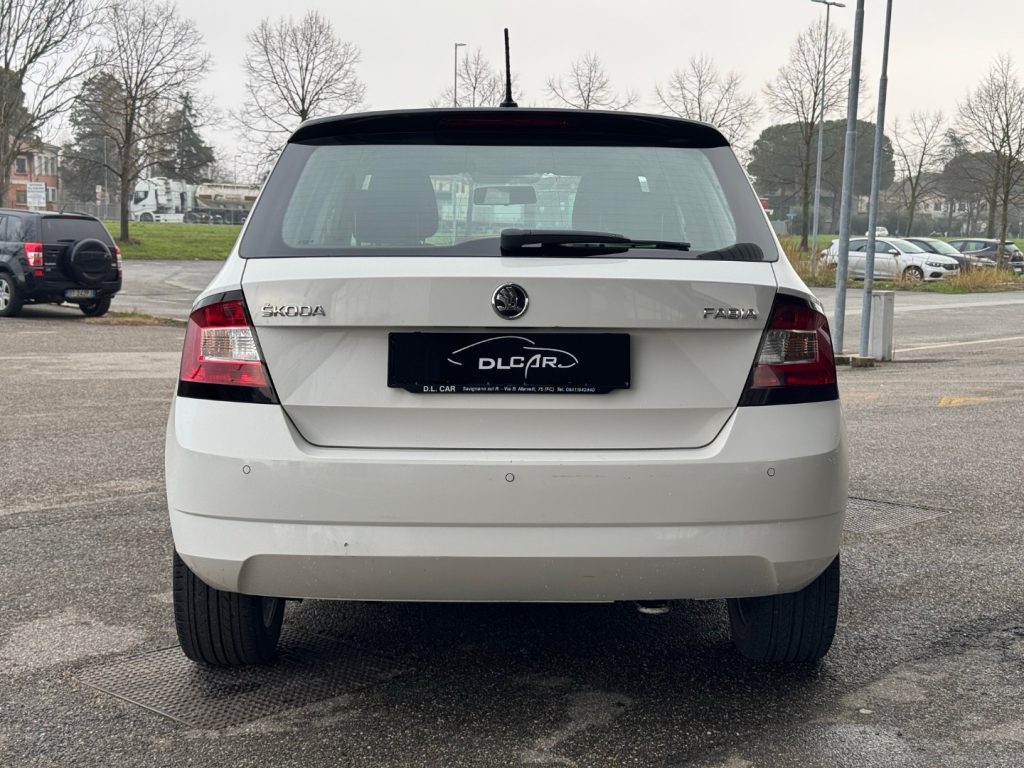 http://graphics.gestionaleauto.com/gonline_graphics/22235352_O_6802276cdcb64.jpg