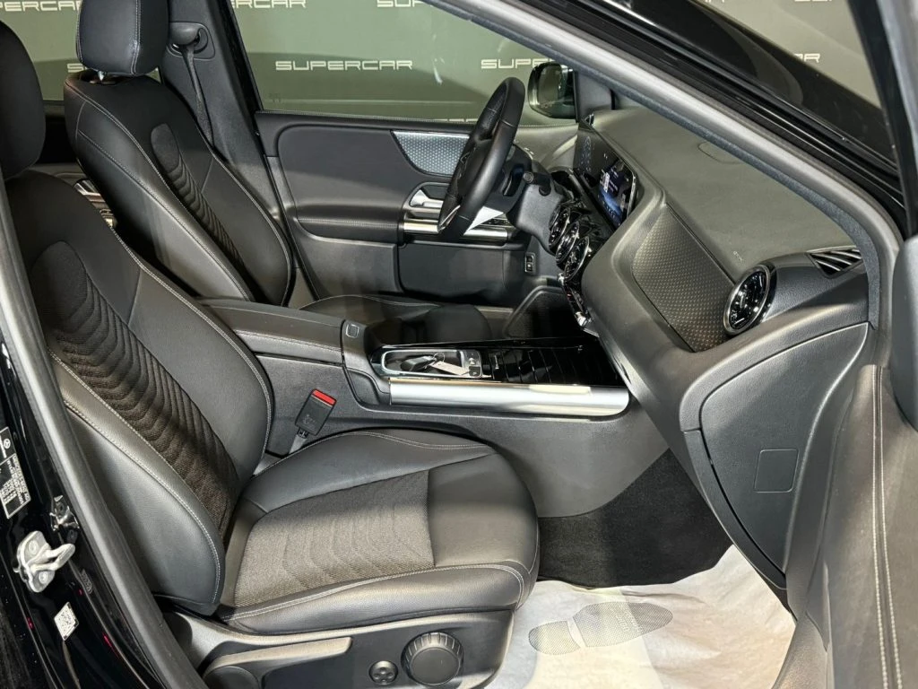 MERCEDES-BENZ B 180 Automatic Progressive - 12
