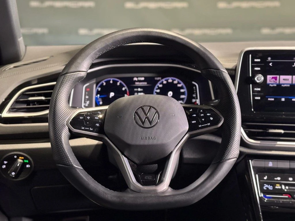 VOLKSWAGEN T-Roc 1.5 TSI ACT DSG R-Line - 11