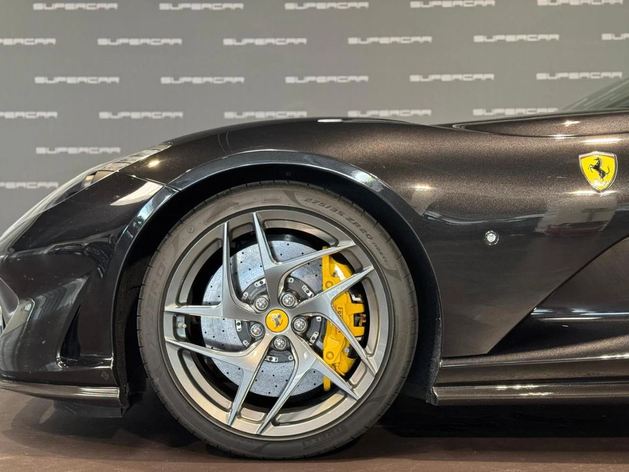 FERRARI 812 Superfast - 8