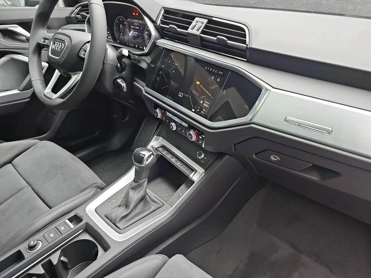 AUDI Q3 SPB 35 TDI S tronic S line edition Tetto Panorama! - 13