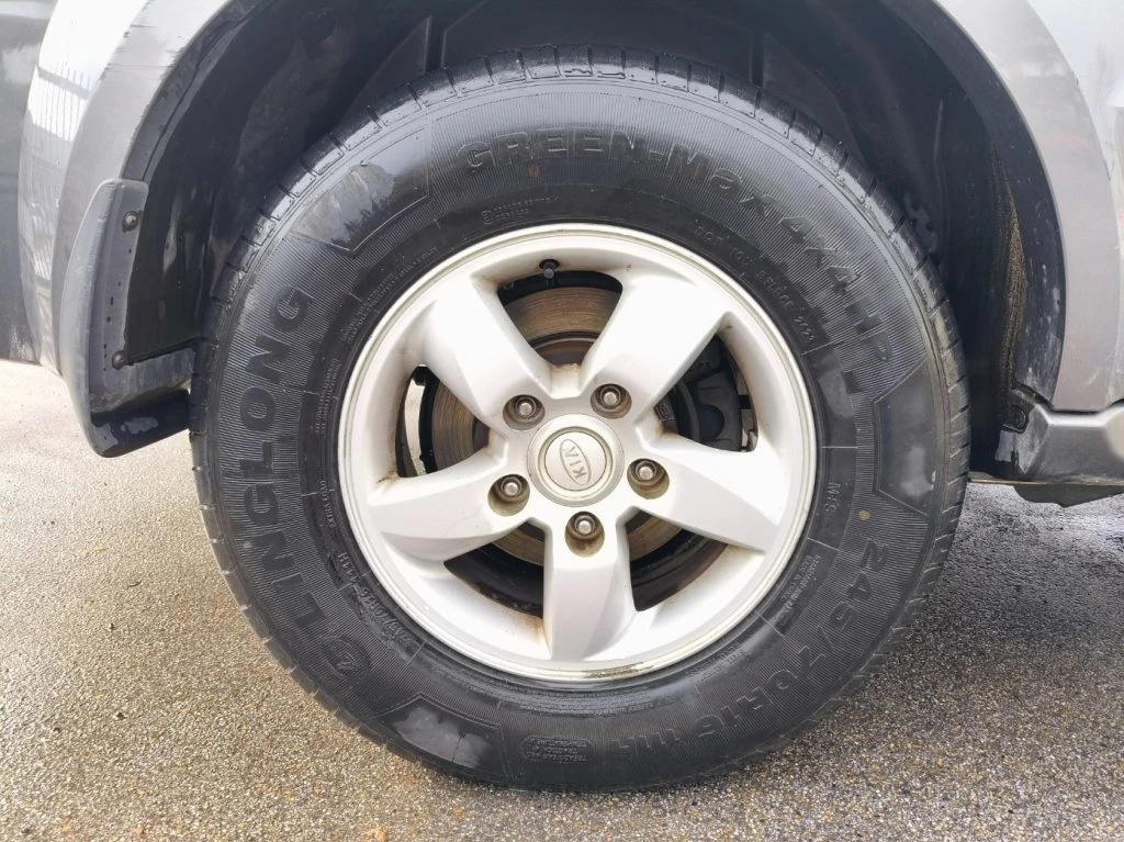 KIA Sorento 2.5 16V CRDI 4WD Class Ridotte Bluet. Neopatentati - 8