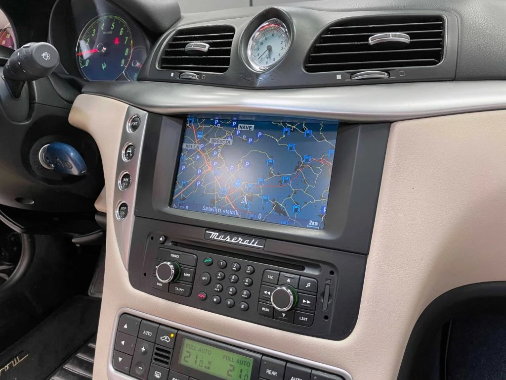 MASERATI GranCabrio GRANCABRIO 4.7 V8 AUTO - 62