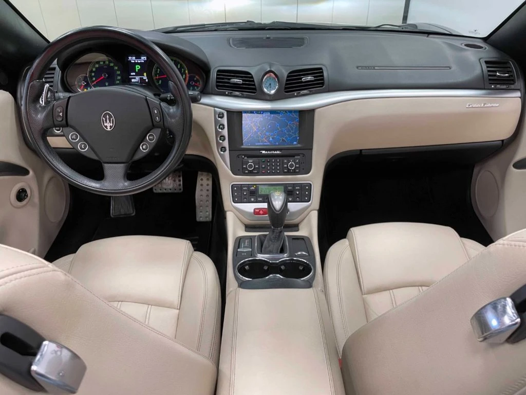 MASERATI GranCabrio GRANCABRIO 4.7 V8 AUTO - 64