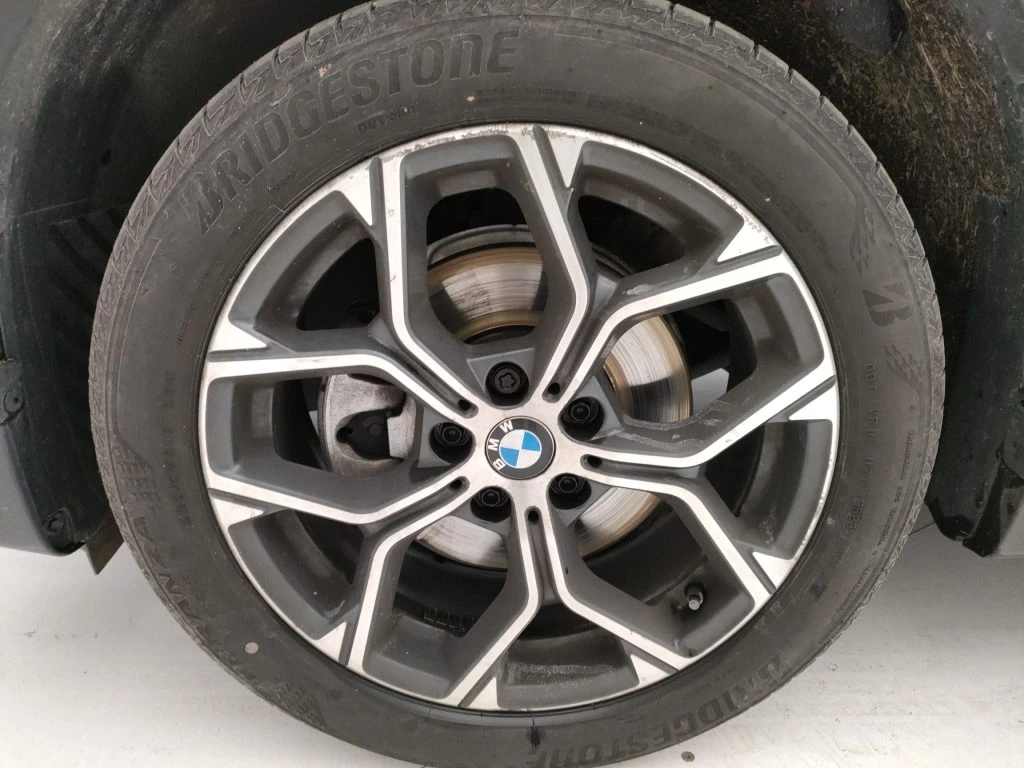 BMW X1 sdrive18d xLine auto - Grid Foto 9