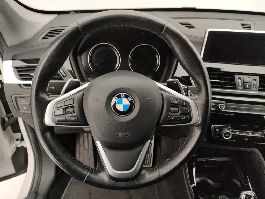 BMW X1 sdrive18d xLine auto - Grid Foto 12