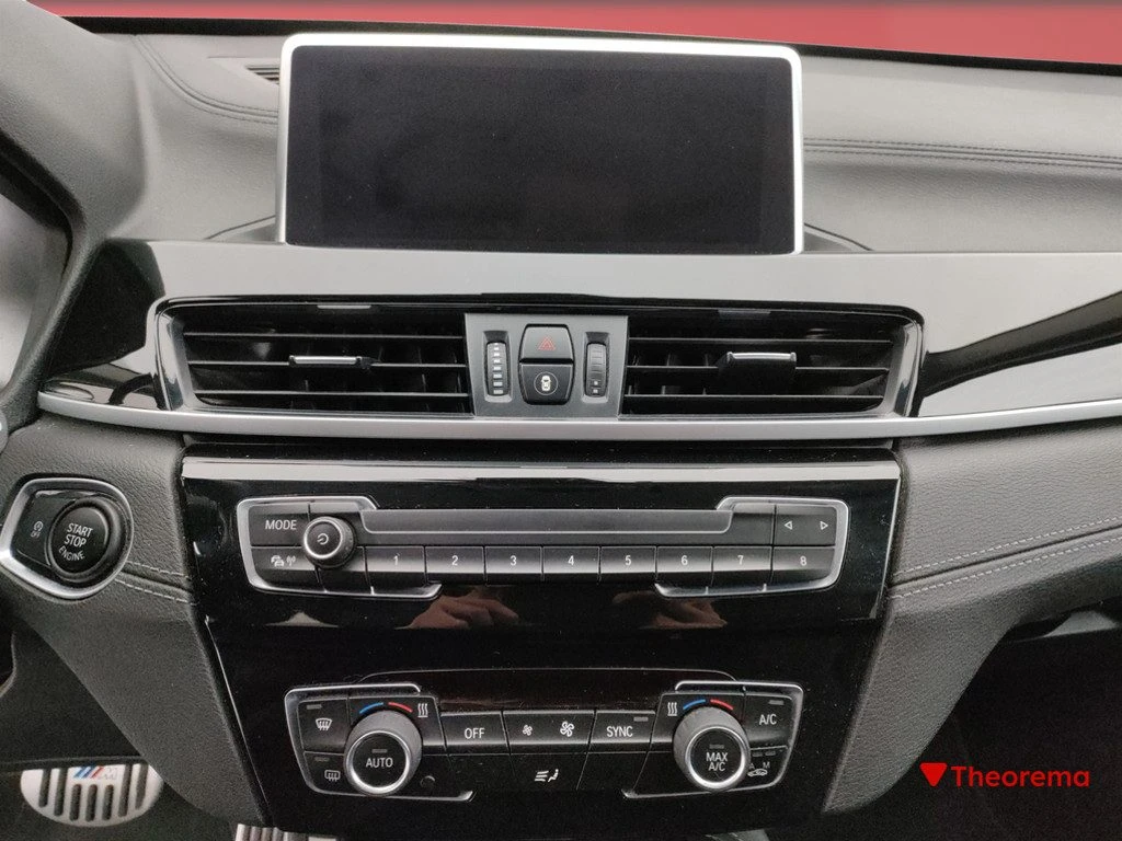BMW X1 sdrive18d xLine auto - Grid Foto 14