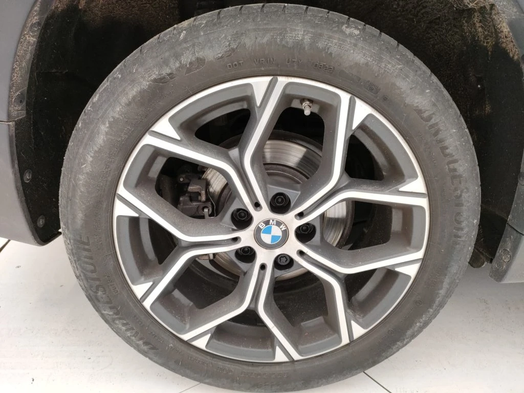BMW X1 sdrive18d xLine auto - Grid Foto 20