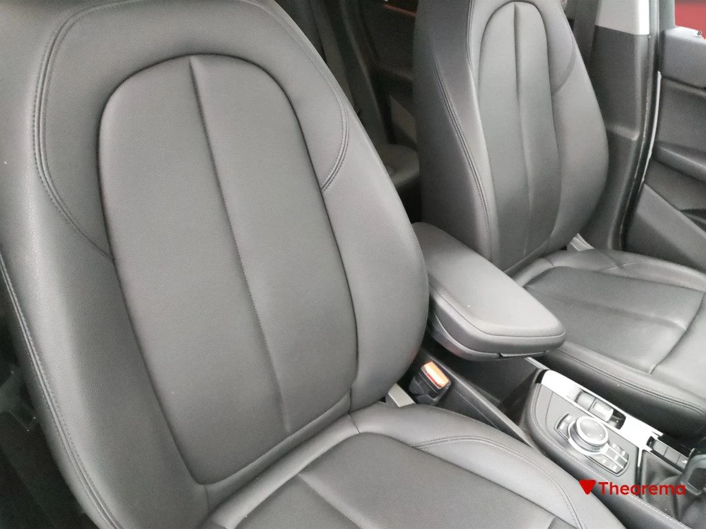 BMW X1 sdrive18d xLine auto - Grid Foto 24