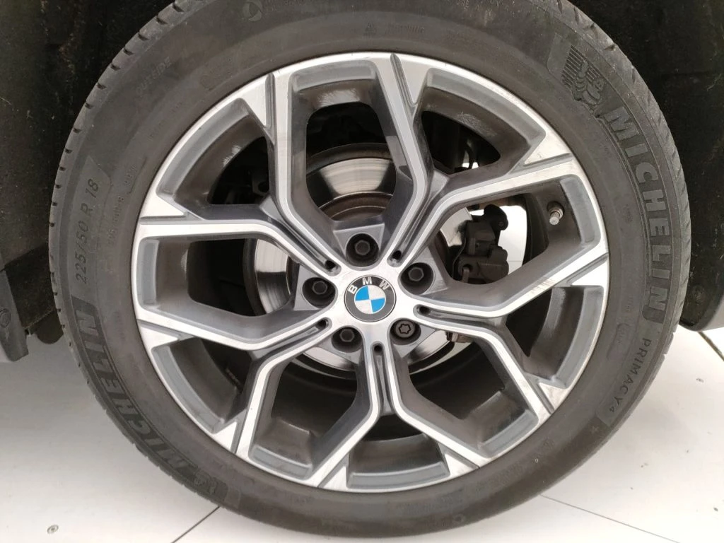 BMW X1 sdrive16d xLine auto - Grid Foto 19