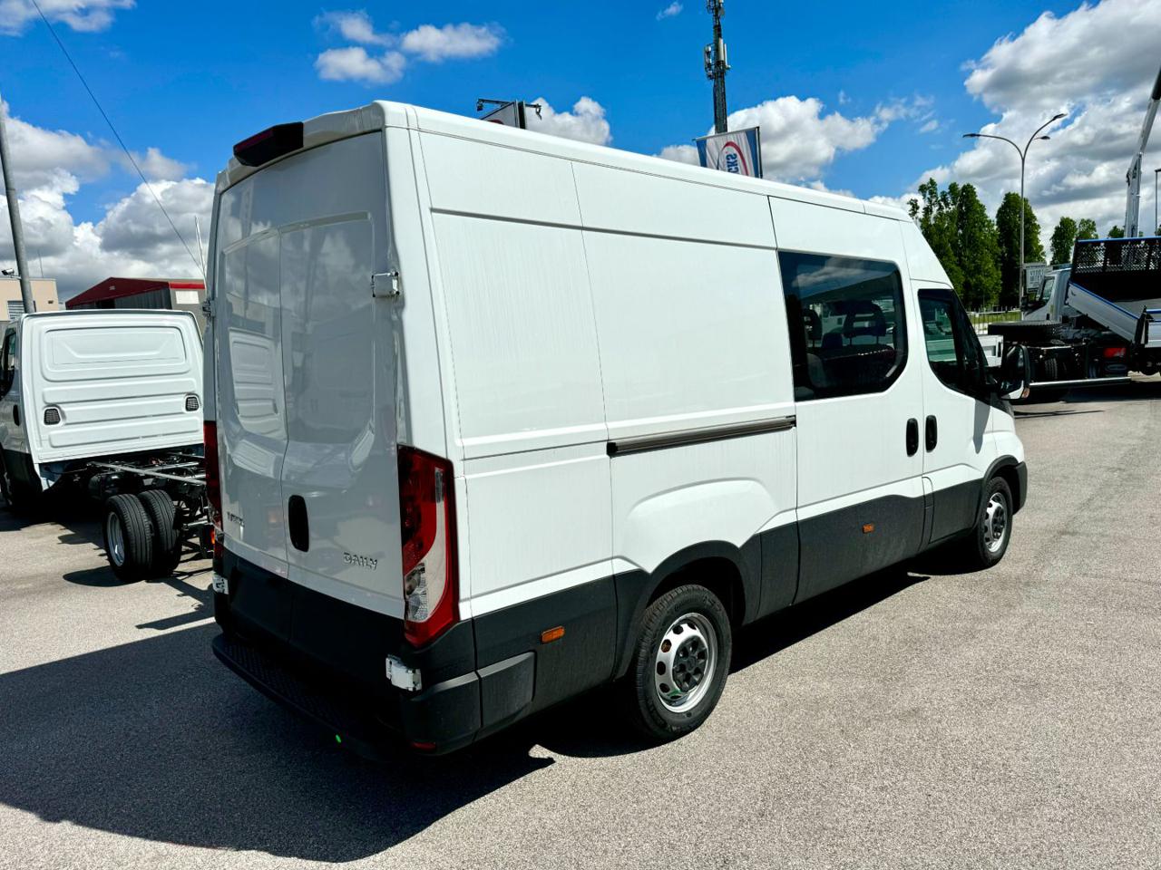 IVECO DAILY  35s140 7 POSTI - 4