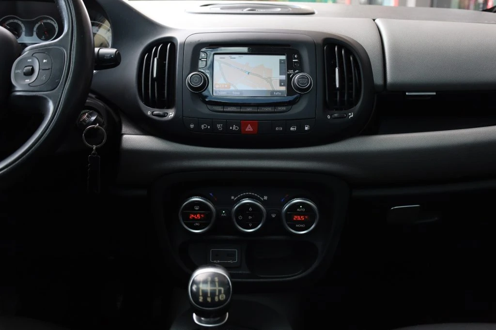 FIAT 500L Living 0.9 TwinAir Turbo Metano Lounge Tetto Navig - 27