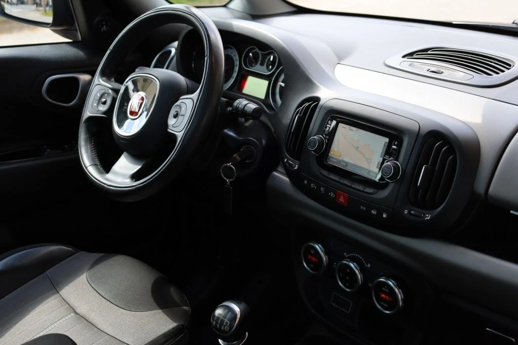 FIAT 500L Living 0.9 TwinAir Turbo Metano Lounge Tetto Navig - 94