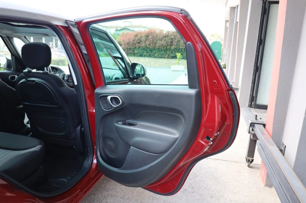 FIAT 500L Living 0.9 TwinAir Turbo Metano Lounge Tetto Navig - 84