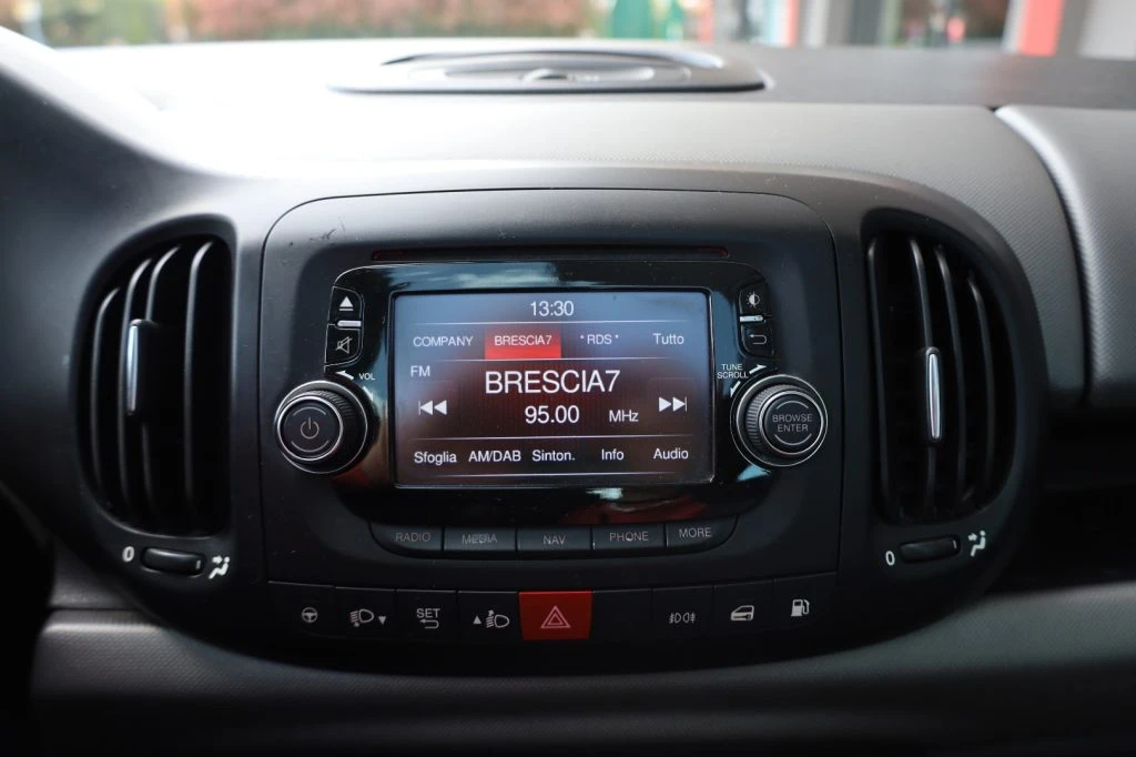 FIAT 500L Living 0.9 TwinAir Turbo Metano Lounge Tetto Navig - 38