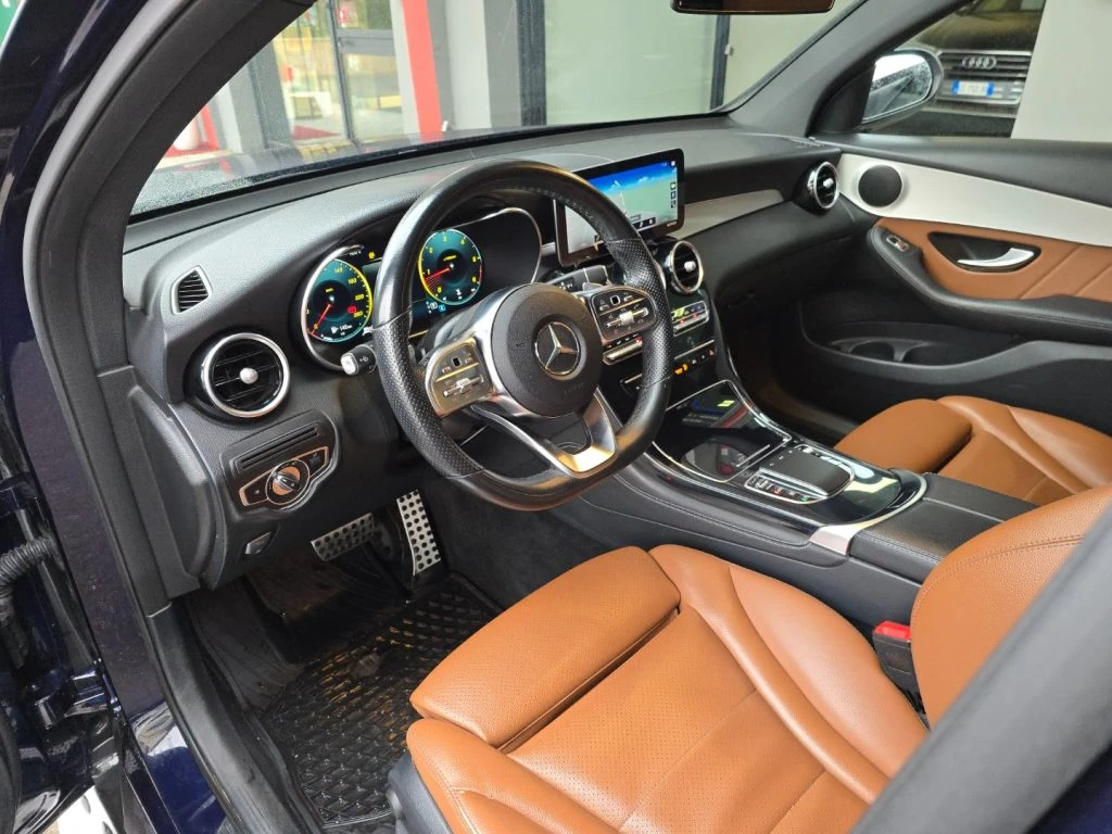 MERCEDES-BENZ GLC 220 d 4Matic Coupé Premium Plus AMG Line ACC PackNight - 3