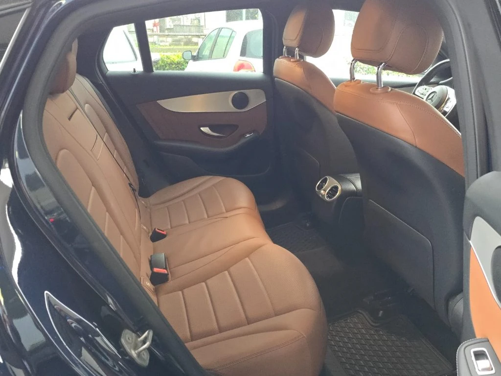 MERCEDES-BENZ GLC 220 d 4Matic Coupé Premium Plus AMG Line ACC PackNight - 23