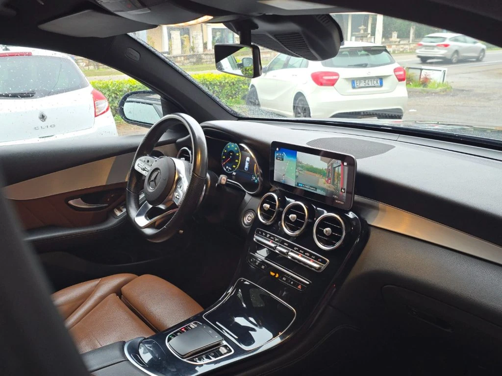 MERCEDES-BENZ GLC 220 d 4Matic Coupé Premium Plus AMG Line ACC PackNight - 26