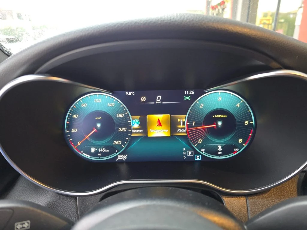 MERCEDES-BENZ GLC 220 d 4Matic Coupé Premium Plus AMG Line ACC PackNight - 9