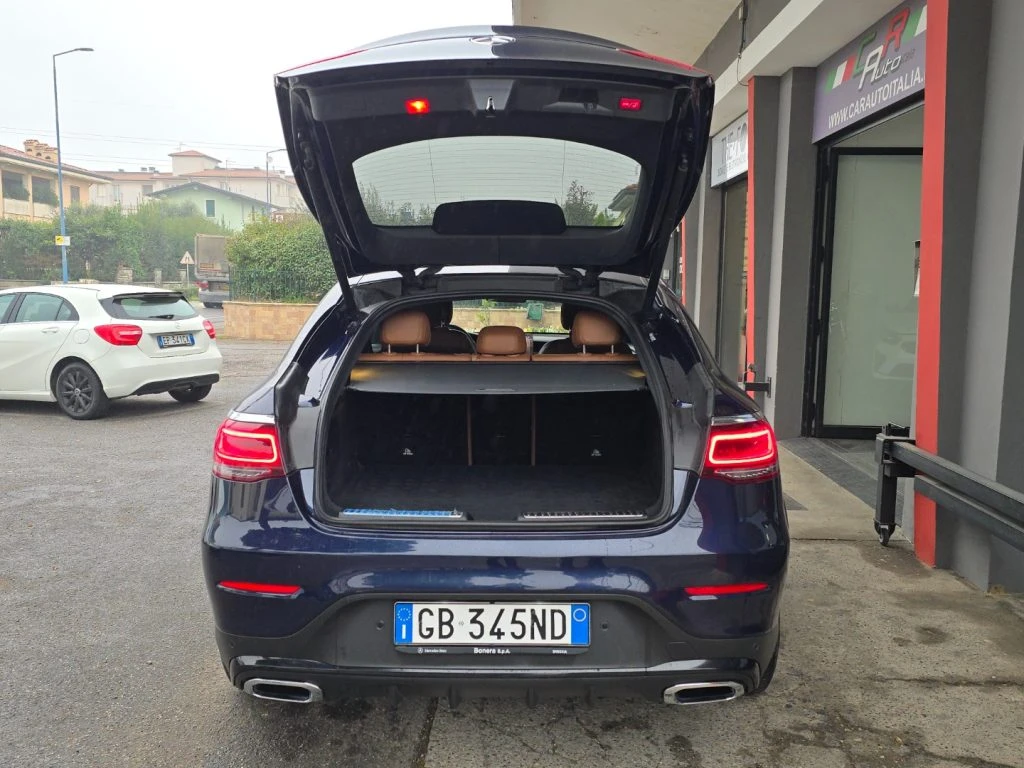 MERCEDES-BENZ GLC 220 d 4Matic Coupé Premium Plus AMG Line ACC PackNight - 20
