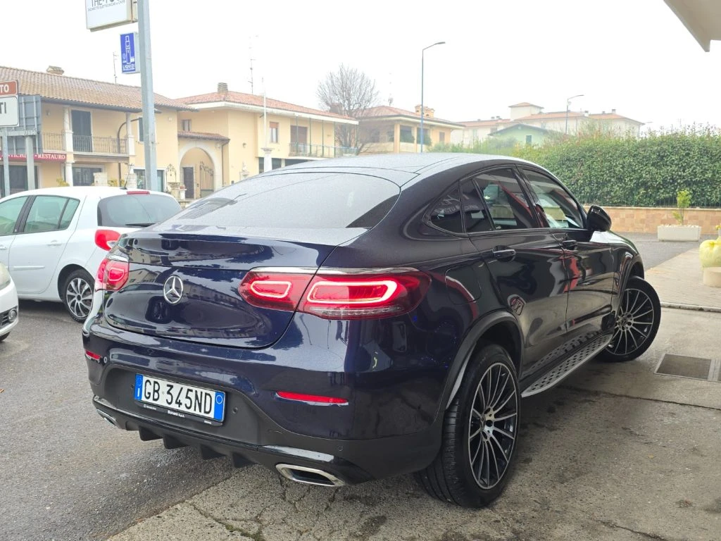 MERCEDES-BENZ GLC 220 d 4Matic Coupé Premium Plus AMG Line ACC PackNight - 21