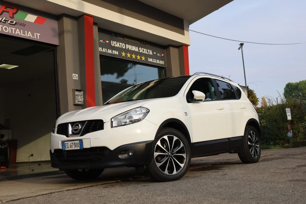 NISSAN Qashqai 2.0 dCi DPF n-tec 4x4 Automatica Navi Camera TETTO - 16