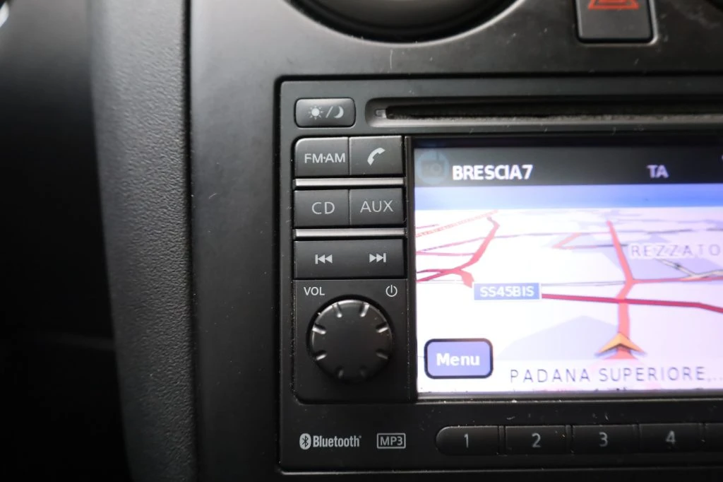 NISSAN Qashqai 2.0 dCi DPF n-tec 4x4 Automatica Navi Camera TETTO - 46