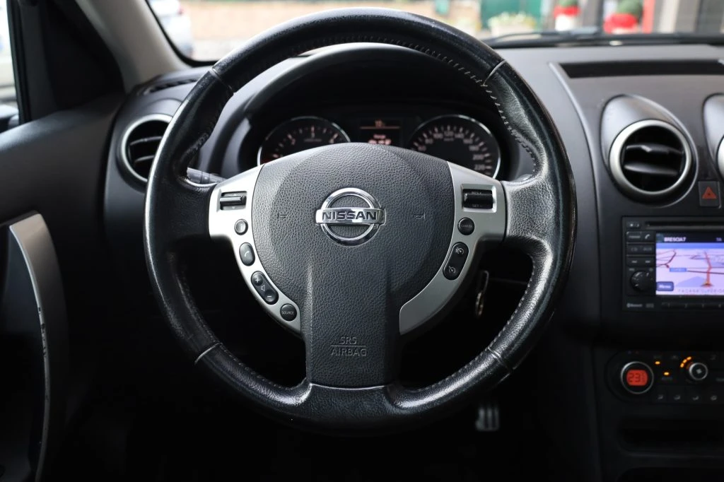 NISSAN Qashqai 2.0 dCi DPF n-tec 4x4 Automatica Navi Camera TETTO - 32