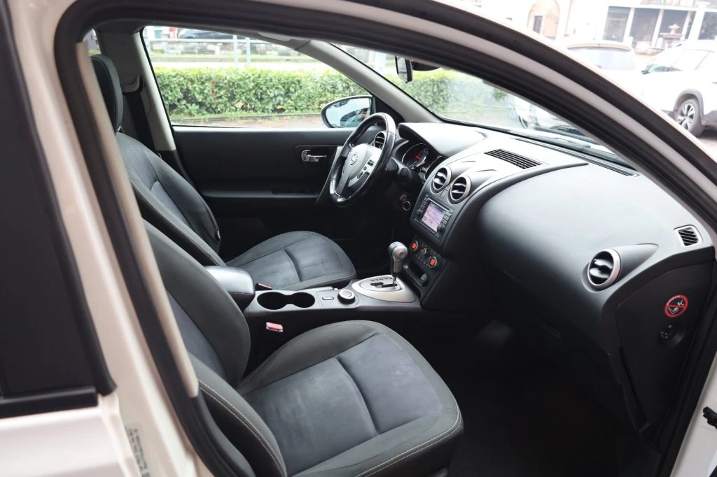 NISSAN Qashqai 2.0 dCi DPF n-tec 4x4 Automatica Navi Camera TETTO - 105