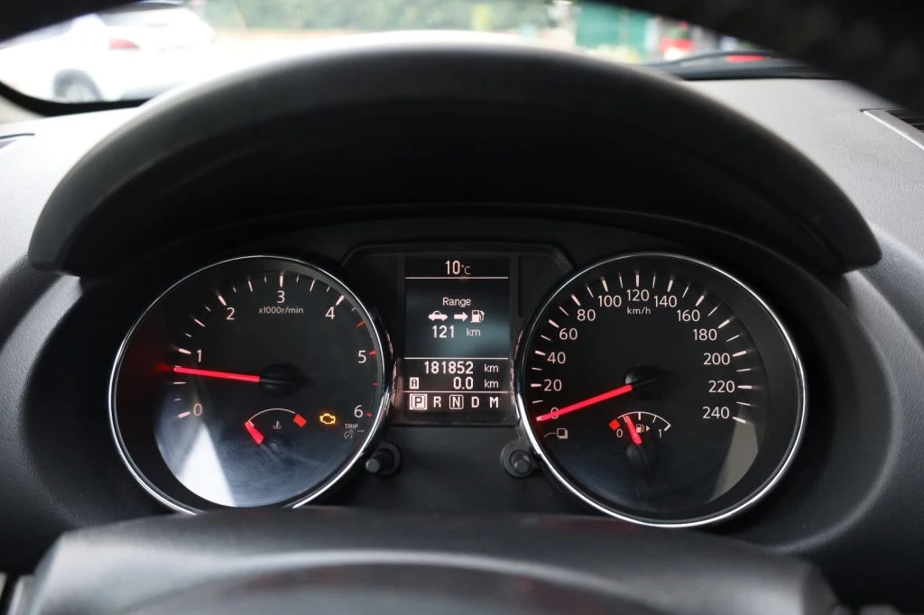 NISSAN Qashqai 2.0 dCi DPF n-tec 4x4 Automatica Navi Camera TETTO - 41