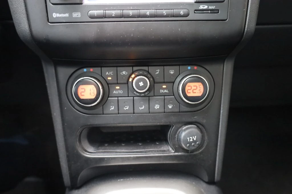 NISSAN Qashqai 2.0 dCi DPF n-tec 4x4 Automatica Navi Camera TETTO - 49