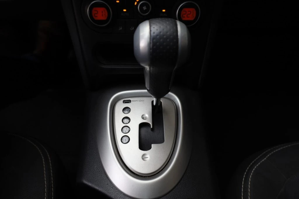 NISSAN Qashqai 2.0 dCi DPF n-tec 4x4 Automatica Navi Camera TETTO - 53