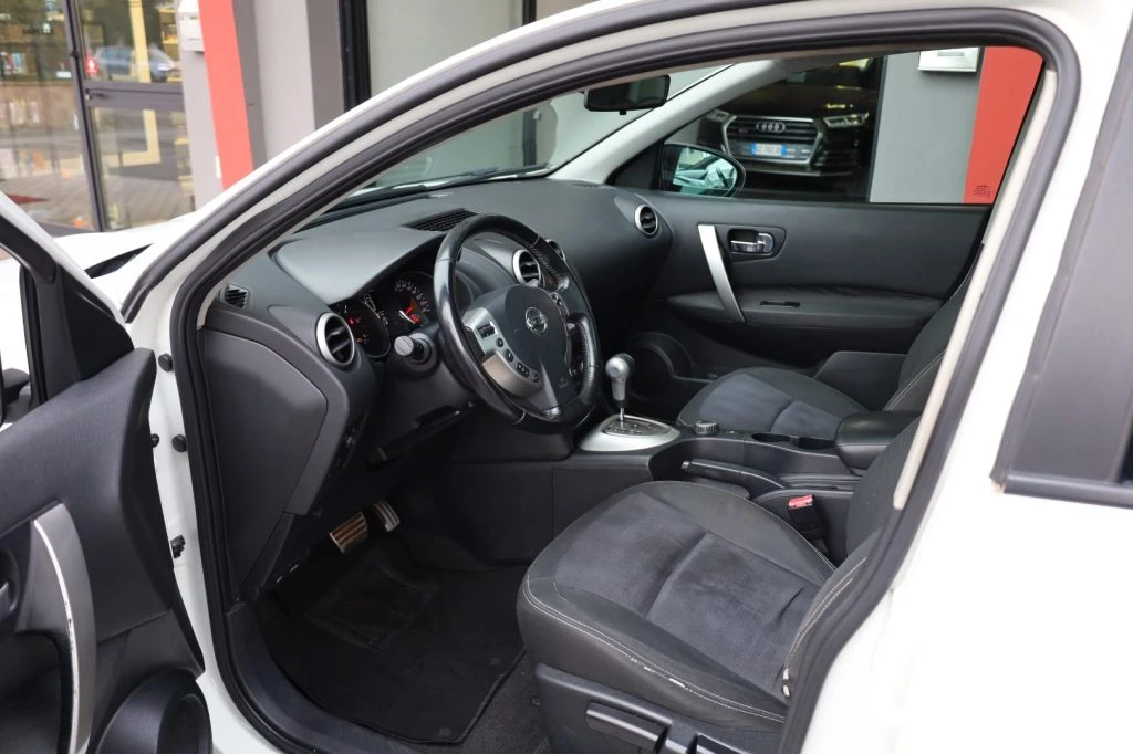 NISSAN Qashqai 2.0 dCi DPF n-tec 4x4 Automatica Navi Camera TETTO - 64