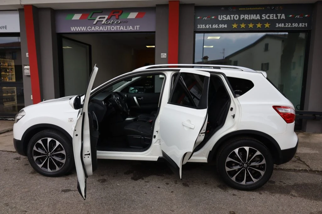 NISSAN Qashqai 2.0 dCi DPF n-tec 4x4 Automatica Navi Camera TETTO - 69