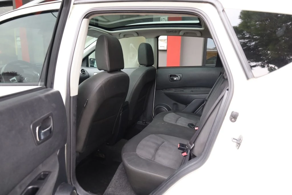 NISSAN Qashqai 2.0 dCi DPF n-tec 4x4 Automatica Navi Camera TETTO - 77