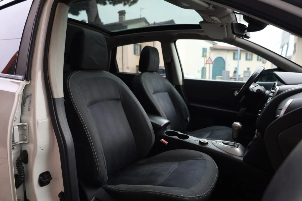 NISSAN Qashqai 2.0 dCi DPF n-tec 4x4 Automatica Navi Camera TETTO - 100