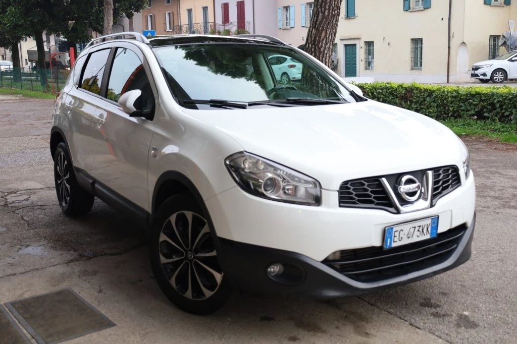 NISSAN Qashqai 2.0 dCi DPF n-tec 4x4 Automatica Navi Camera TETTO - 115