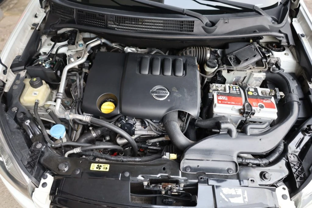 NISSAN Qashqai 2.0 dCi DPF n-tec 4x4 Automatica Navi Camera TETTO - 129