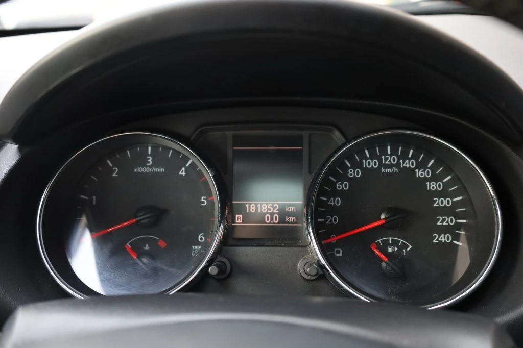 NISSAN Qashqai 2.0 dCi DPF n-tec 4x4 Automatica Navi Camera TETTO - 5