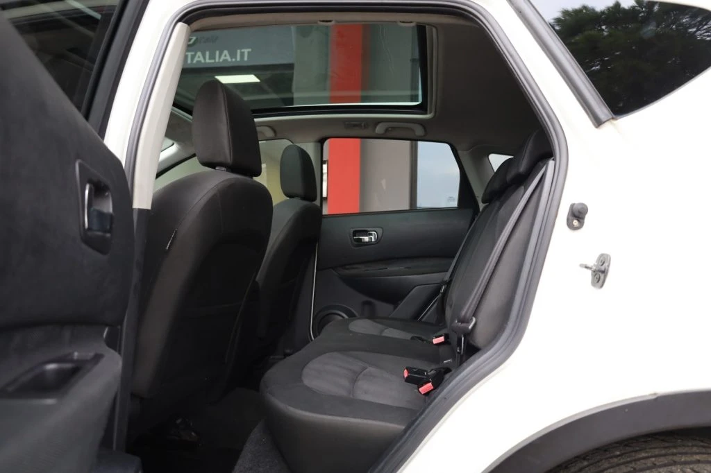 NISSAN Qashqai 2.0 dCi DPF n-tec 4x4 Automatica Navi Camera TETTO - 7